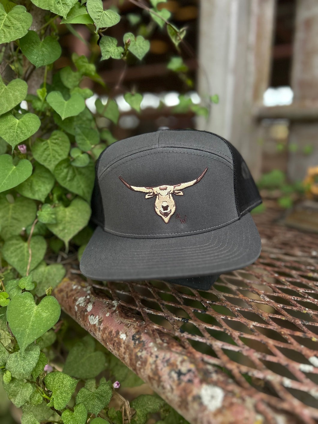 Charcoal/Black ZH Longhorn